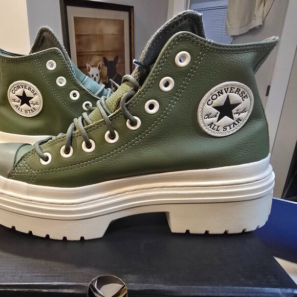 Womens Converse CHUCK TAYLOR ALL STAR LUGGED HEEL PLATFORM LEATHER HI SZ 7 GREEN - Picture 1 of 14